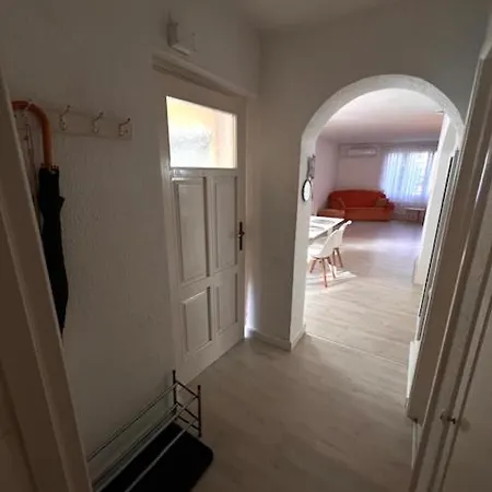 Sofi Lägenhet